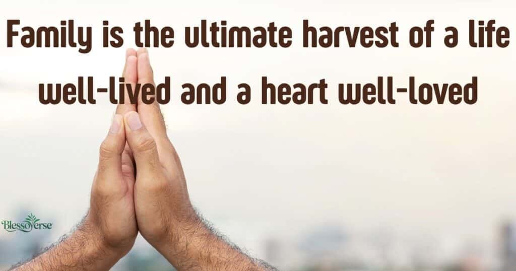 Heartfelt Sayings: Inspirational Thanksgiving Quotes for Family